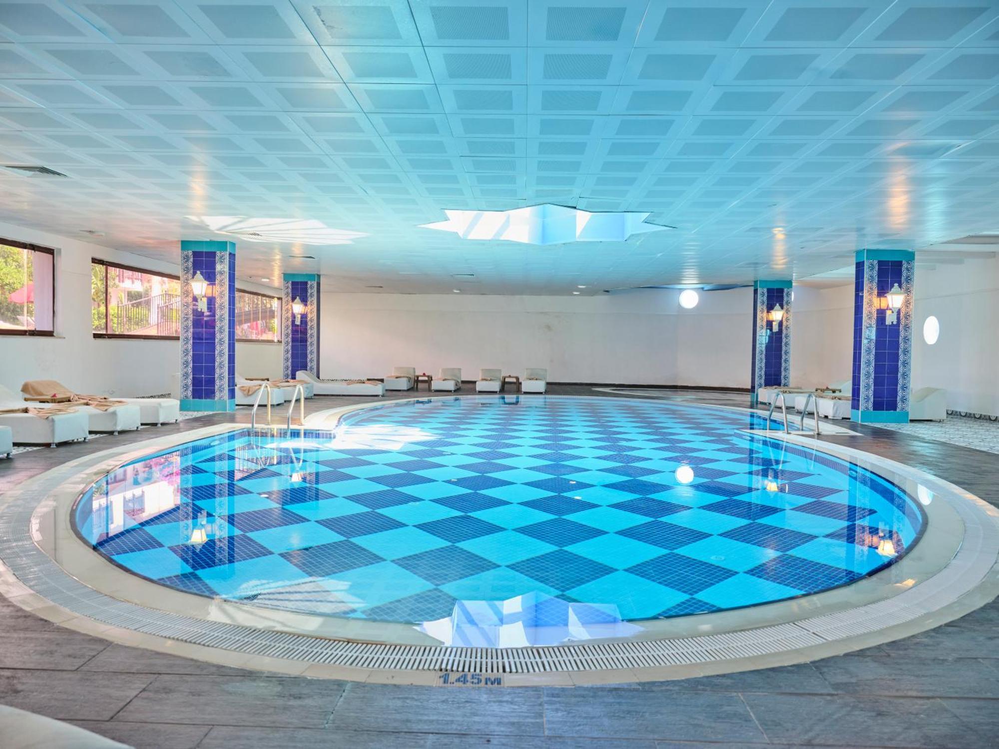 Noxinn Hotels Club Ultra All Inclusive Konaklı Exteriör bild